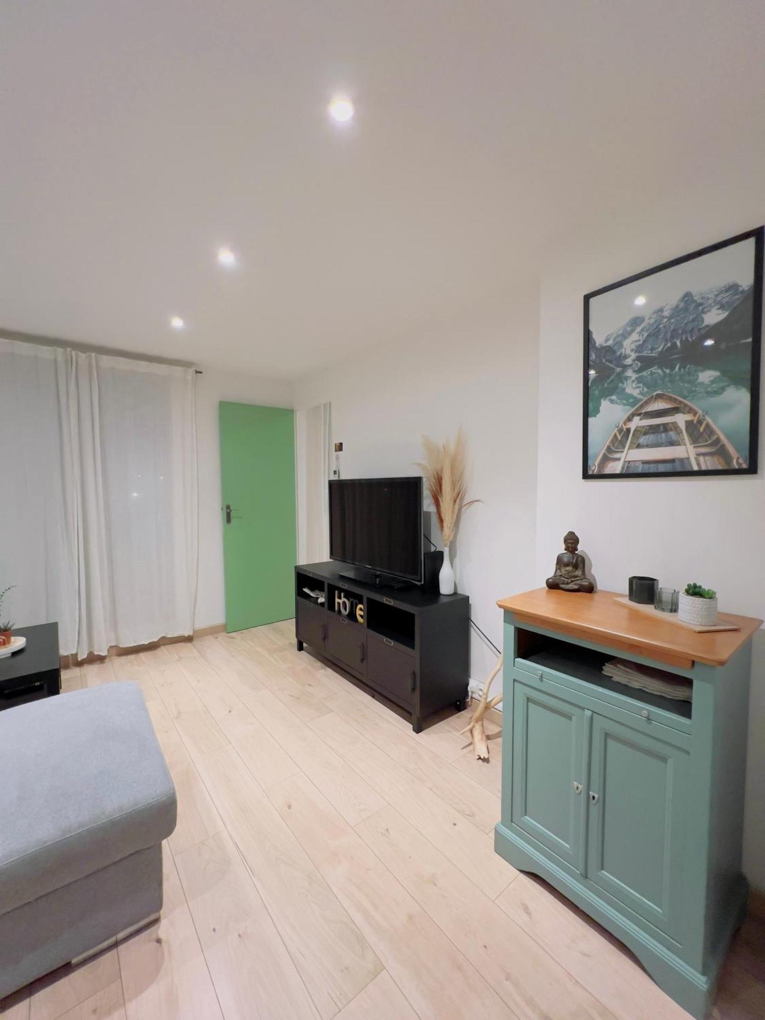 Superbe T3 Sejour Clim 2 Balcons Timone Marseille