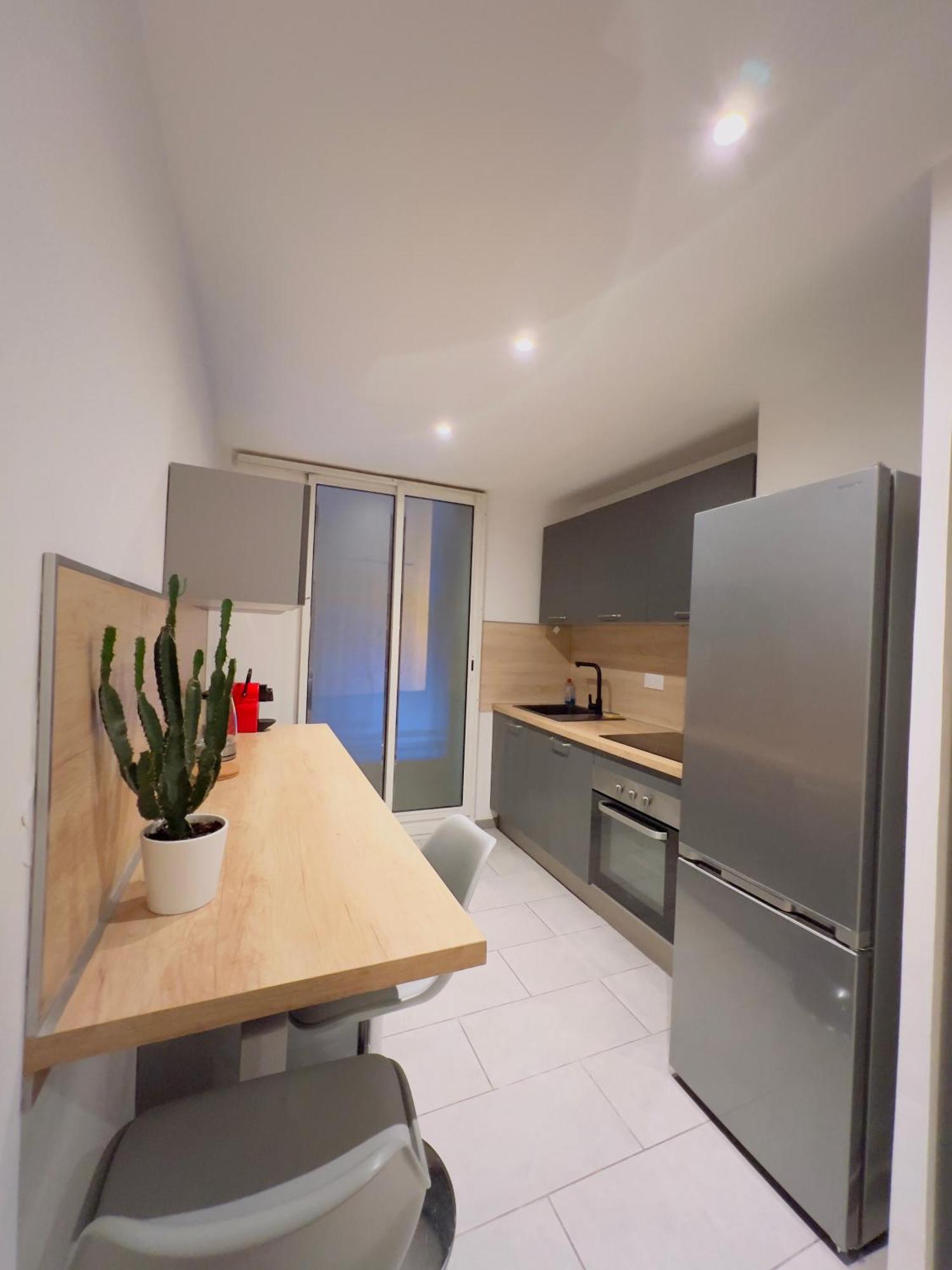 Superbe T3 Clim 2 Balcons Timone Appartamento *